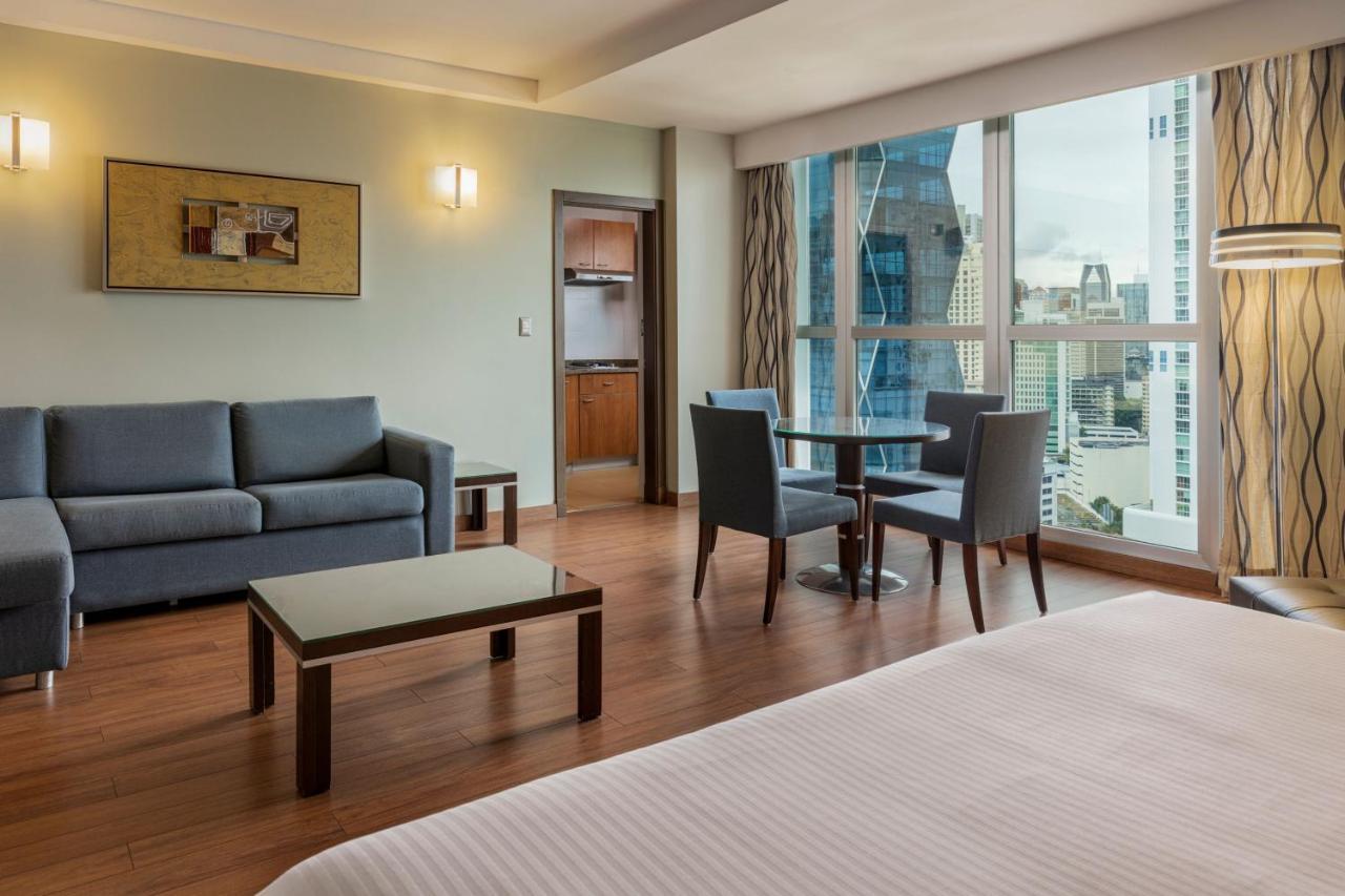 Marriott Executive City, Finisterre 5* Panama (ville)